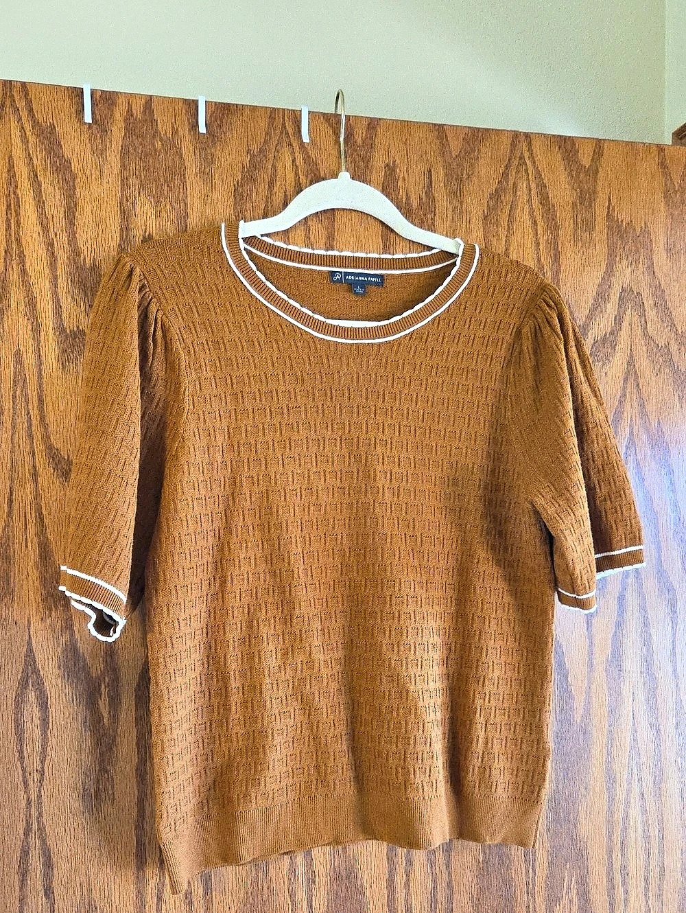 Adrianna Papell Brown Knit Sweater Size Large Like New